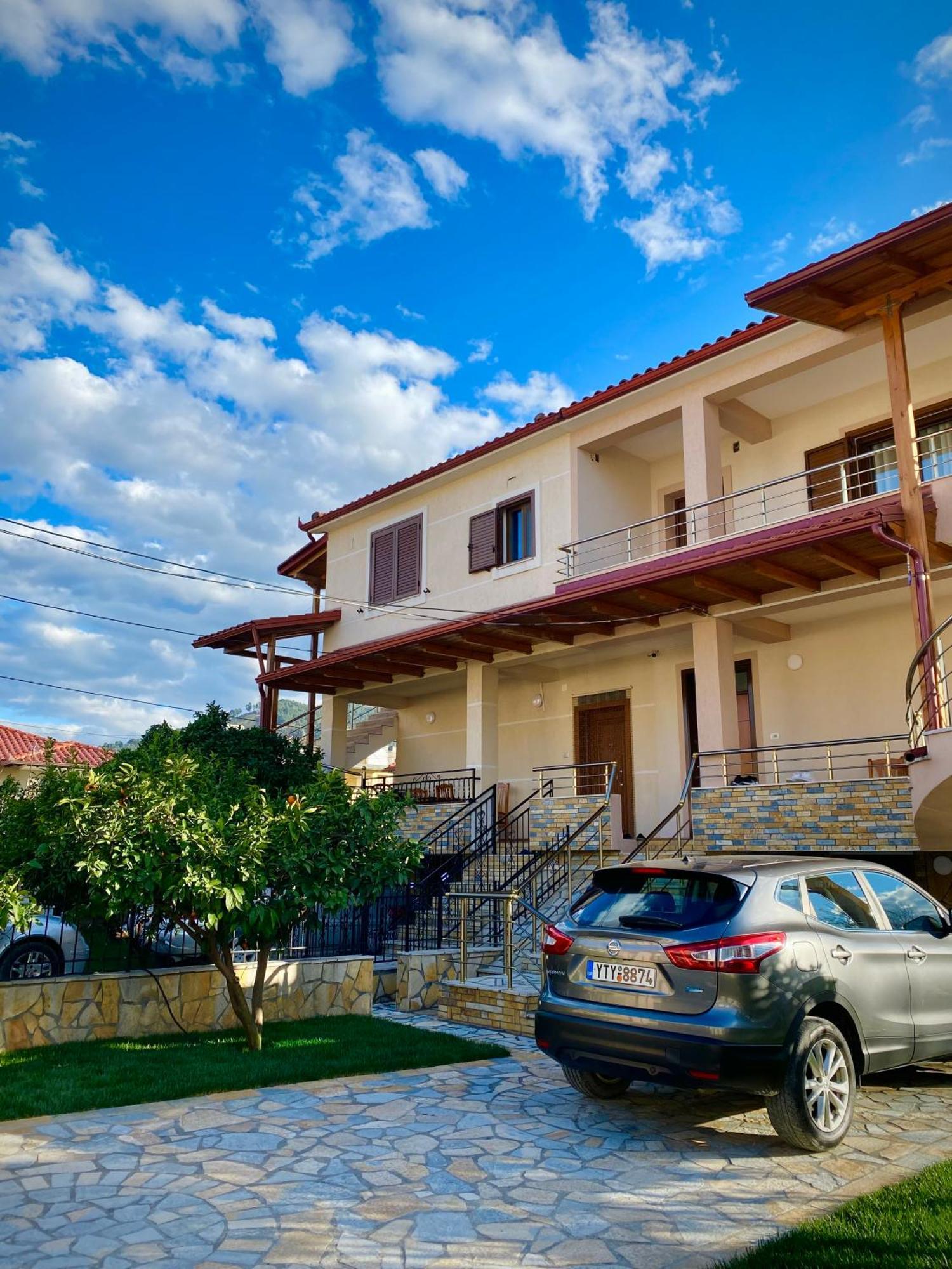 Villa Berat Kültér fotó