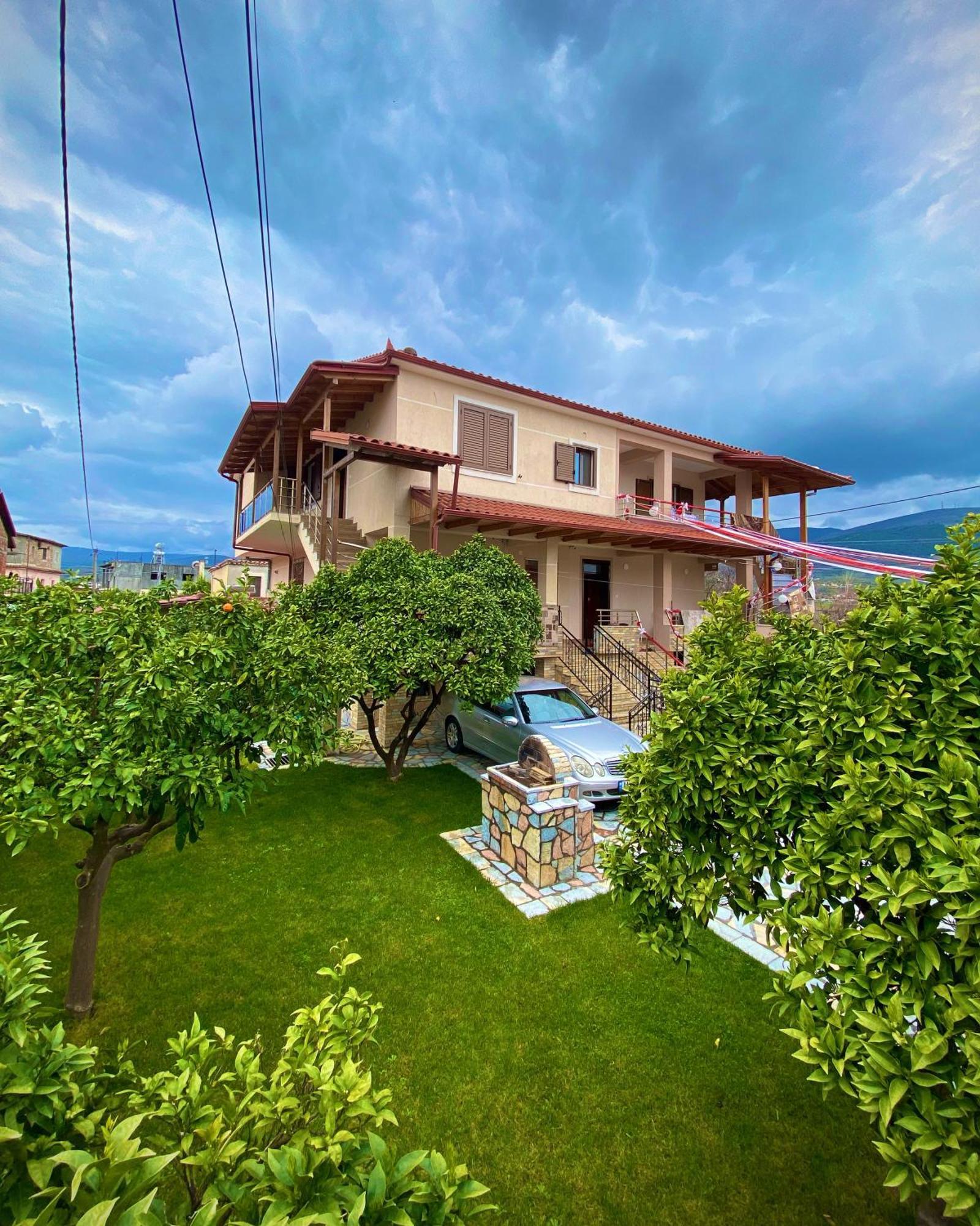 Villa Berat Kültér fotó