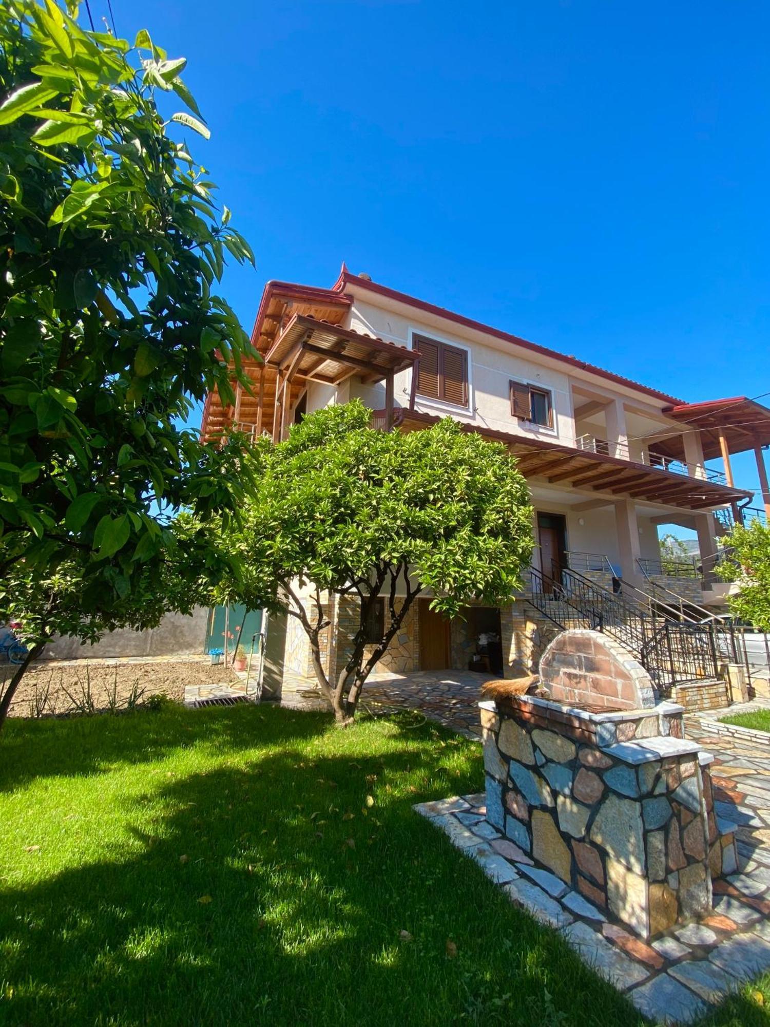 Villa Berat Kültér fotó